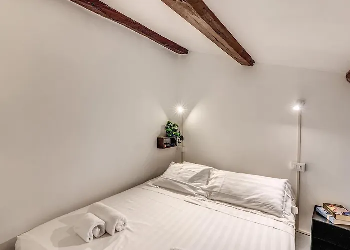 Monserrato One Bedroom Campo Di Fiori Appartamento Roma